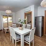 Holiday Home Apartment