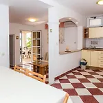 Holiday Home Apartment