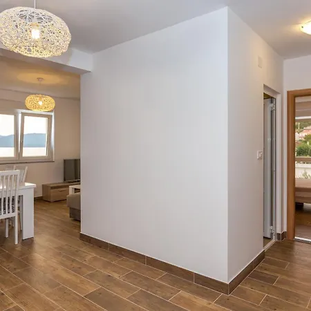 Apartment Holiday Home *