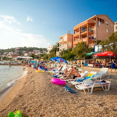 Holiday Home 公寓 *